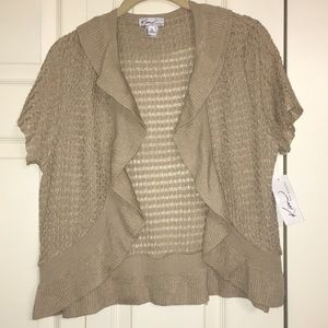 Super cute tan open front shrug